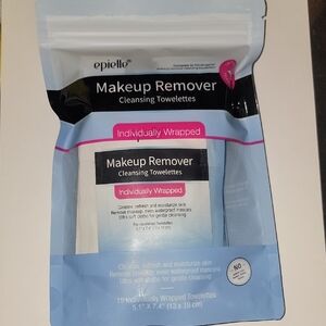 Blue Makeup Remover Cleansing Towelettes